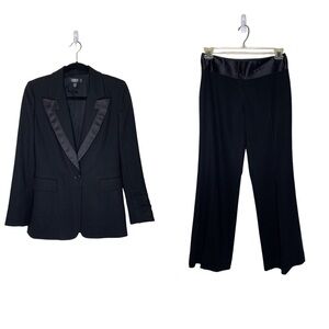 Laundry by Shelli Segal Wool Blend Pant Suit
